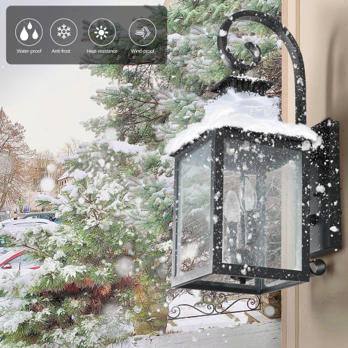 Traditional wall lantern styling